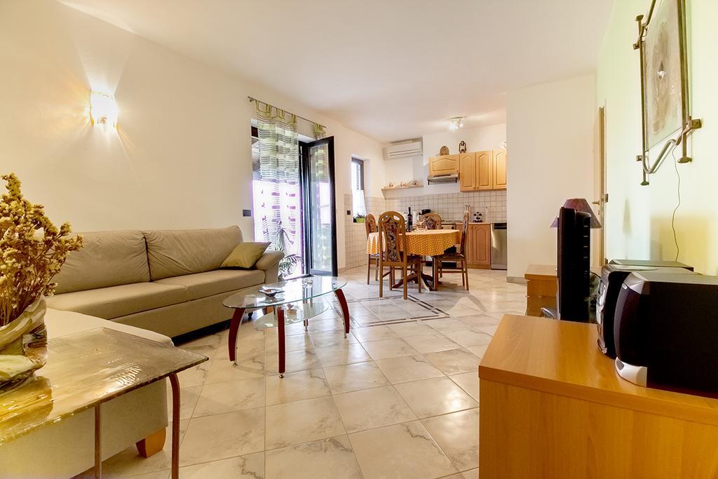 Apartman Orbanići Zewnętrze zdjęcie